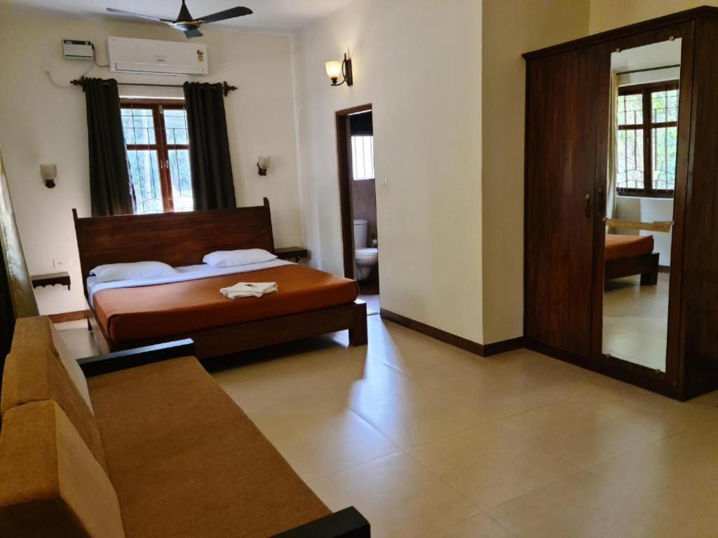 Coastal Suites Apart Hotel ---- 8 Minutes Walk To Beach Benaulim Exterior foto